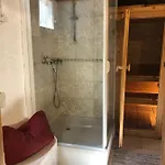 Schatzl Huette בית נופש באד טולץ