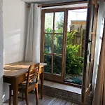 Schatzl Huette בית נופש